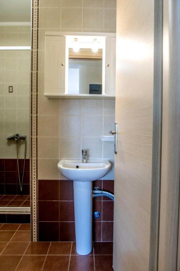 Canal Luxury Apartments Неа Потидея Екстериор снимка