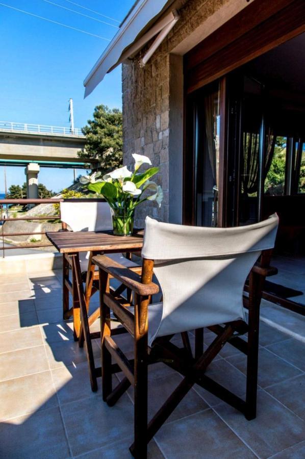 Canal Luxury Apartments Неа Потидея Екстериор снимка